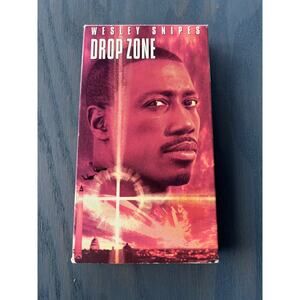 Drop Zone Wesley Snipes Action Movie Vintage 1995 VHS Tape Pre-Loved
